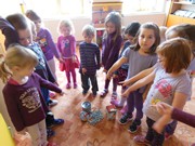 Poznáváme co je z čeho vyrobené